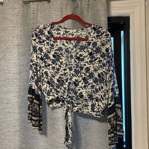 Cropped tie-front shirt